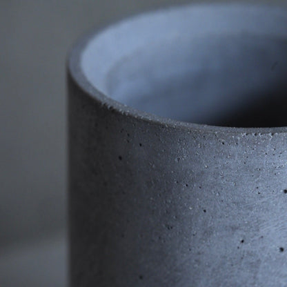 Concrete Mulch Stand