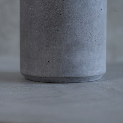Concrete Mulch Stand