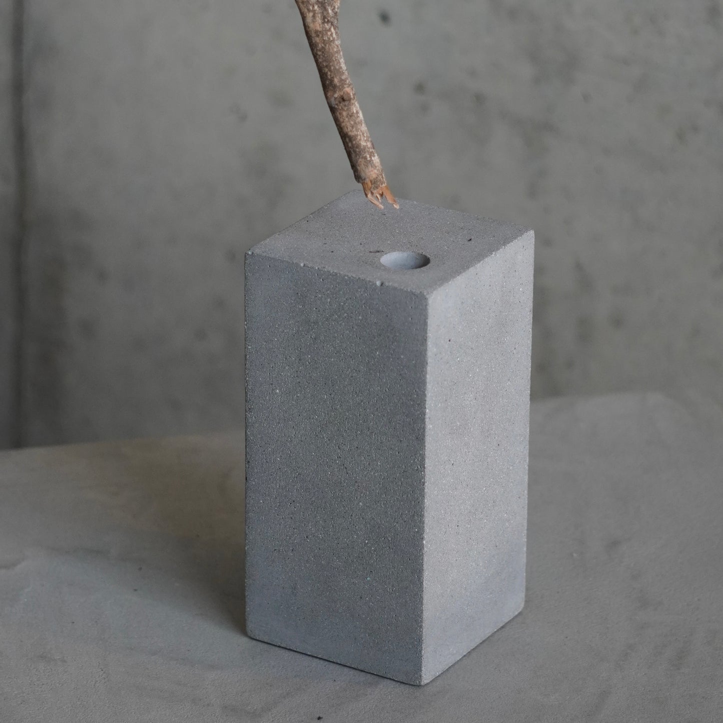 Concrete Flower Vase Vertical